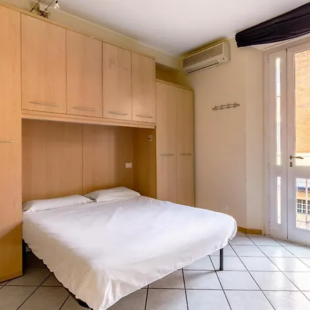 Apartament Bright With Balcony By Wonderful Italy *