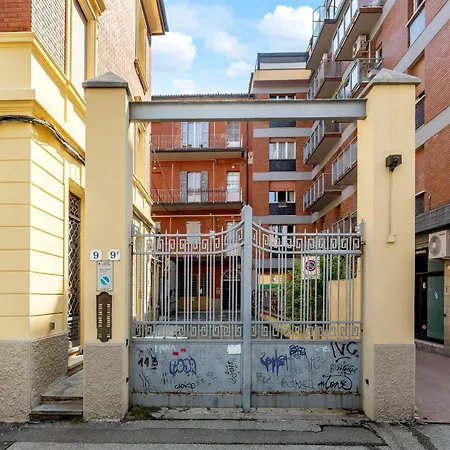 Bright With Balcony By Wonderful Italy *