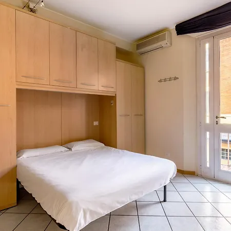 Apartment Bright With Balcony By Wonderful Italy