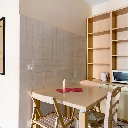 Apartamento Bright With Balcony By Wonderful Italy