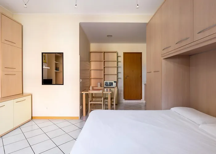 Bright With Balcony By Wonderful Italy Apartmán *