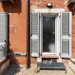 Bright With Balcony By Wonderful Italy *