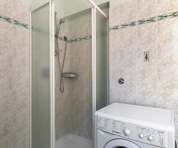 Bright With Balcony By Wonderful Italy 아파트 *